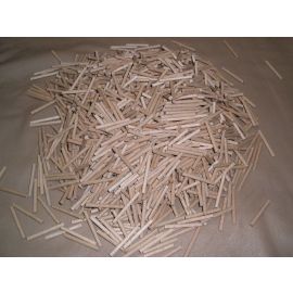 Holzdübel   500 gr  Gr. 5 mm